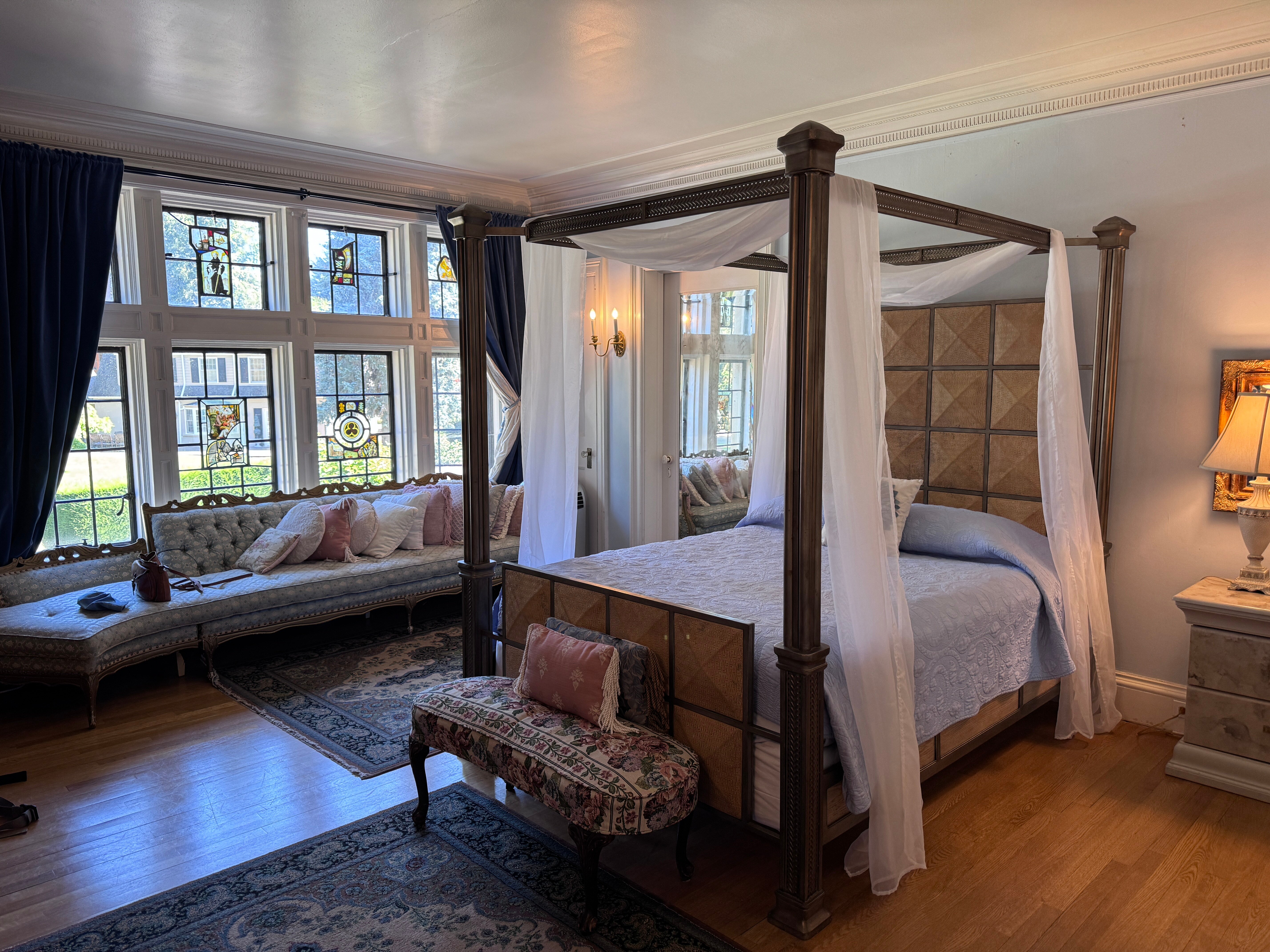 Thornewood Castle-客卧