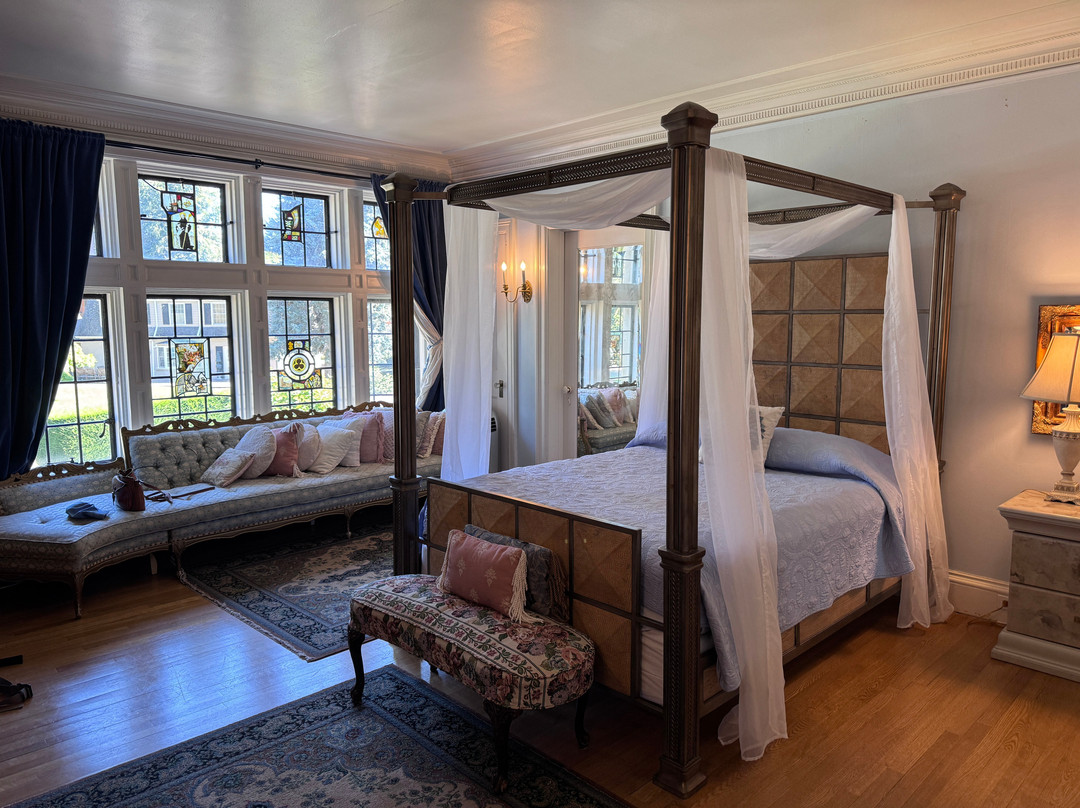 Thornewood Castle主图