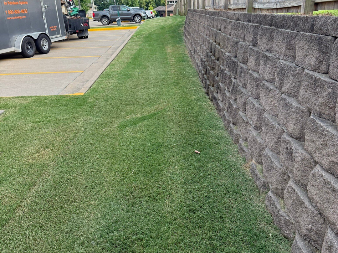 布莱恩特拉金塔旅馆&套房酒店主图