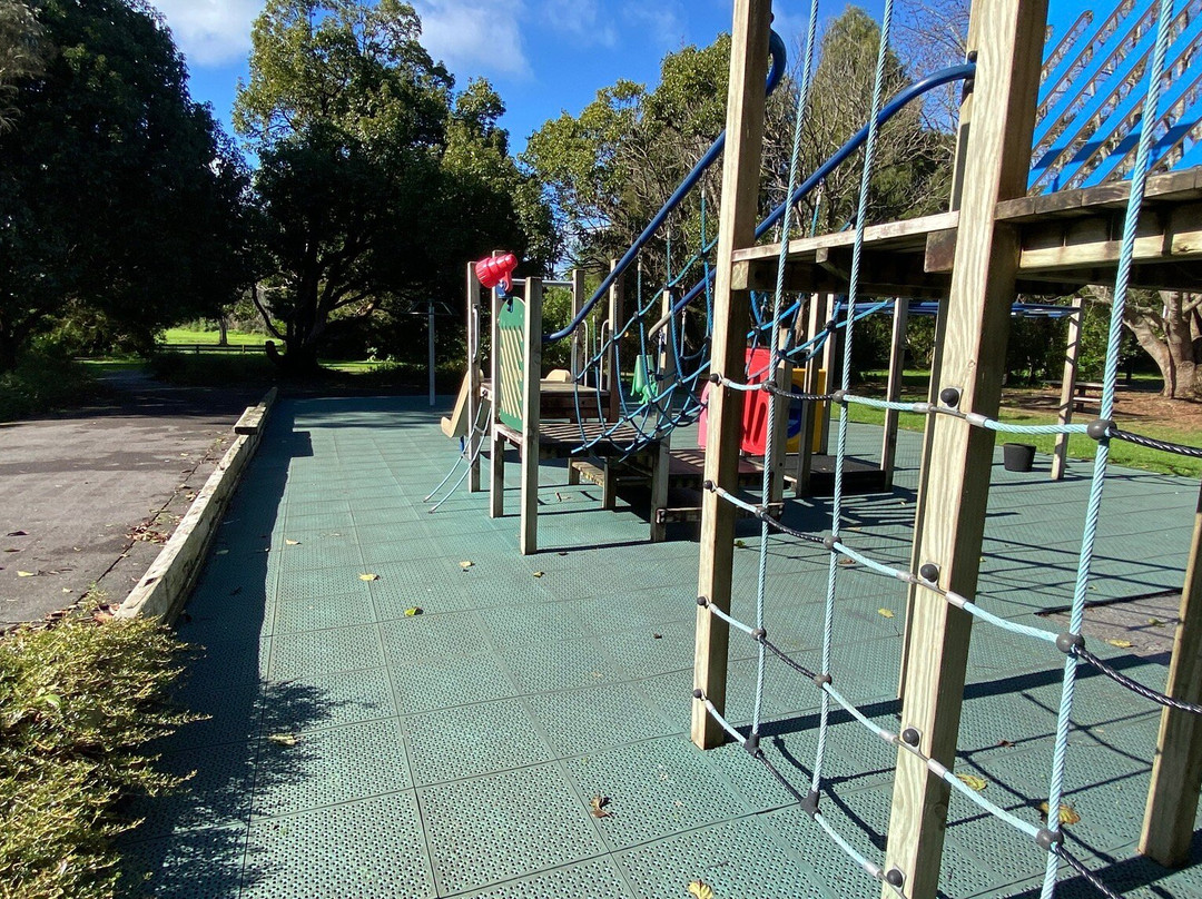 Waiatarua Reserve-奥克兰中心地区必去景点