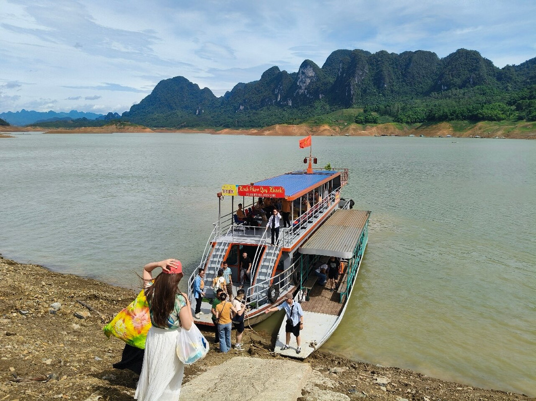 Hoa Binh Lake-Hoa Binh必去景点