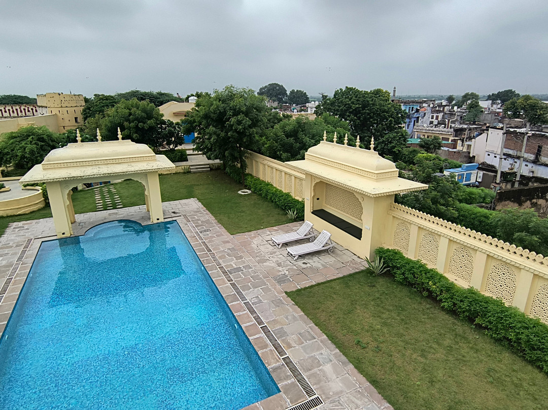 Pachewar Garh Fort主图