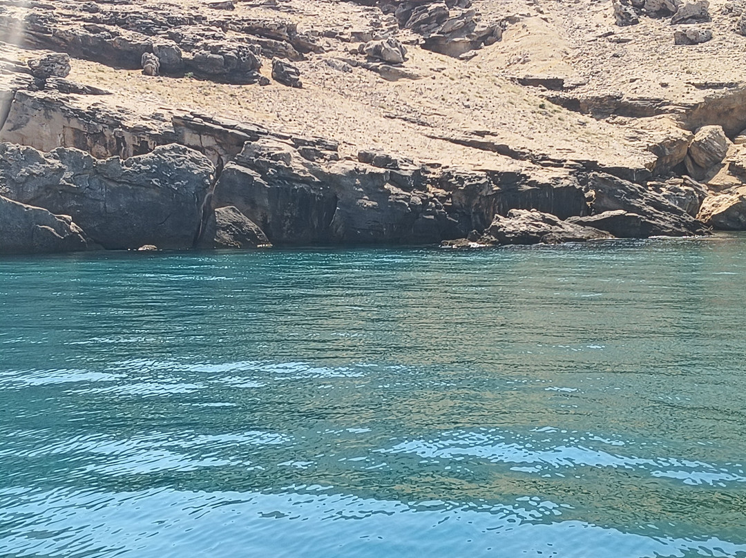 Robinzon Tours-帕格必去景点