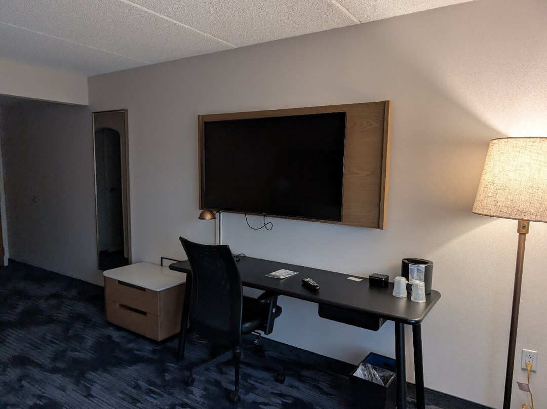 奥尔巴尼机场万怡酒店主图