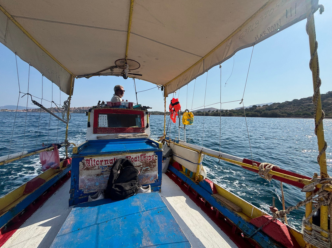 Escape Boat Trips-Molyvos必去景点