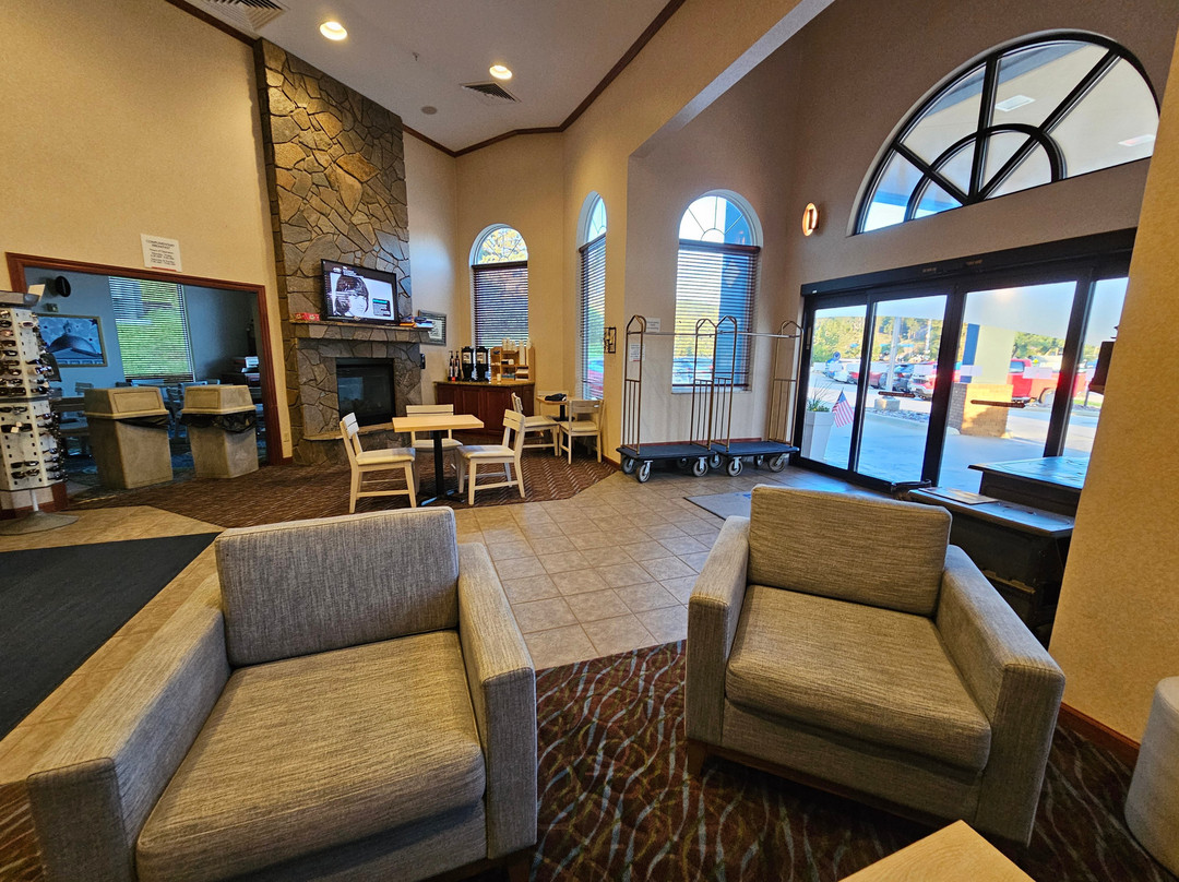 Americinn By Wyndham Hill City Mt Rushmore主图