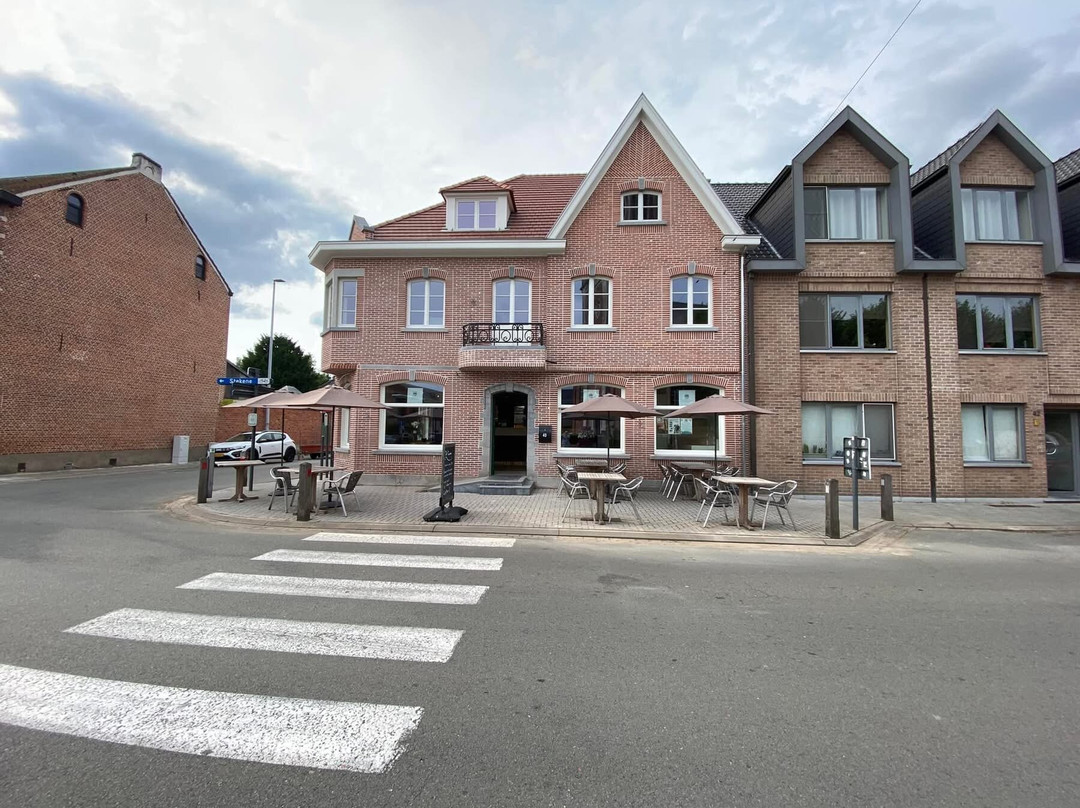 De Zwaan Kemzekedorp