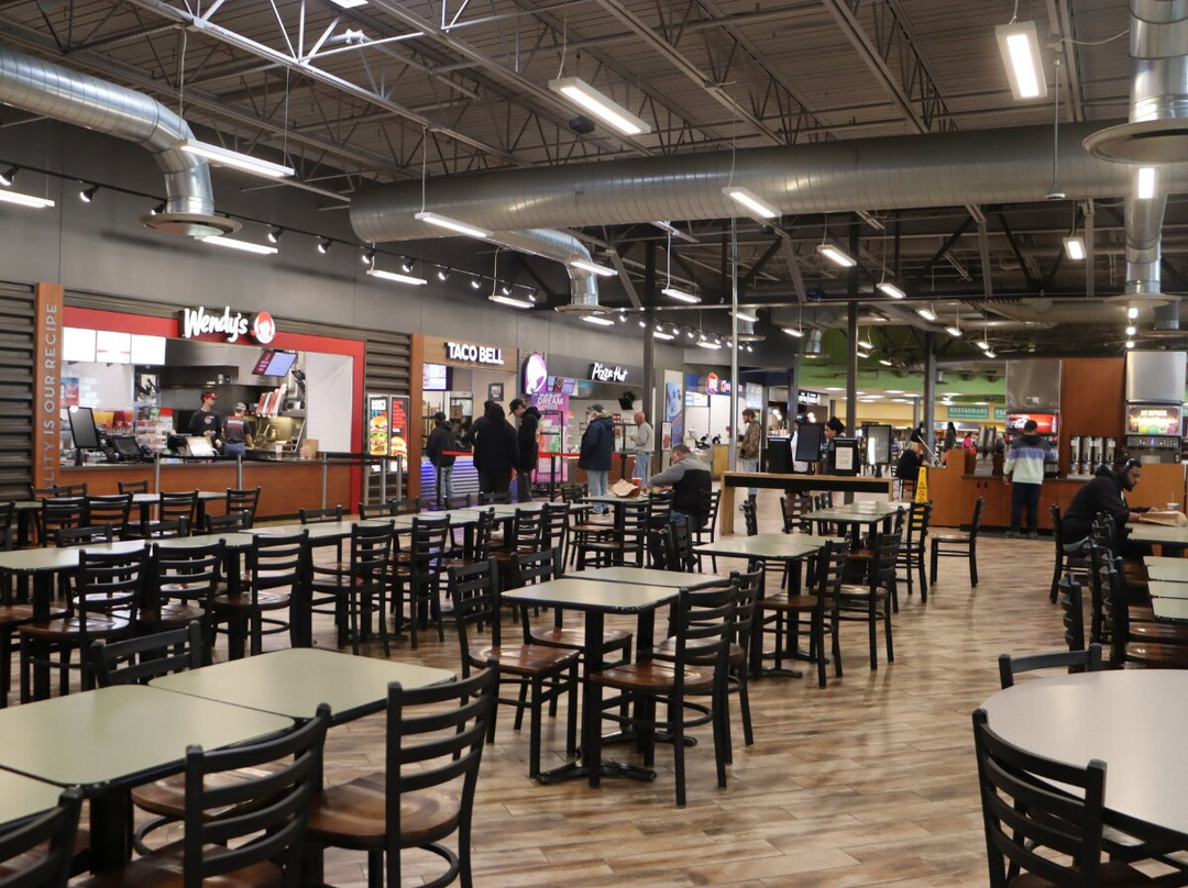 Iowa 80, World's Largest Truck Stop-Walcott必去景点