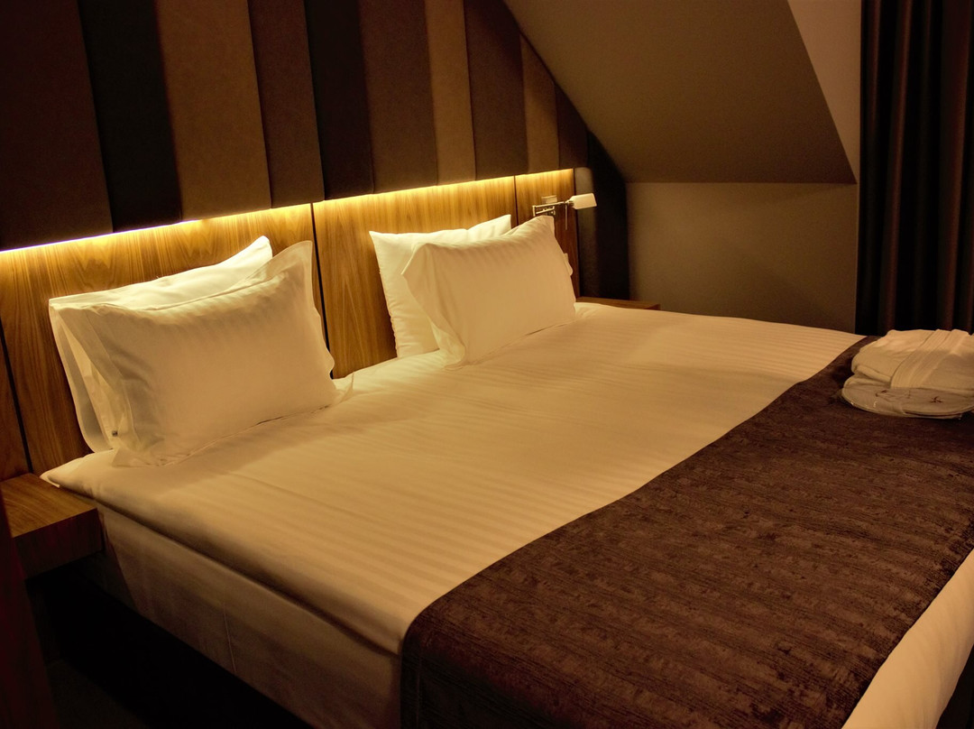 All Seasons Residence Hotel主图