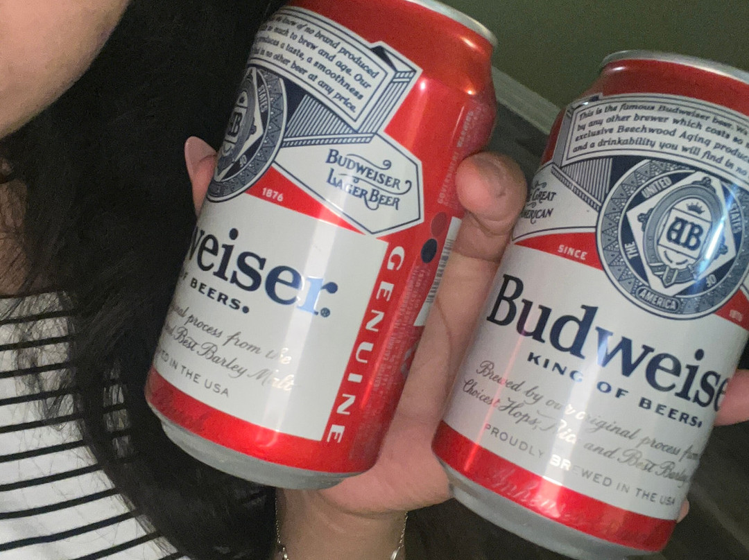 Family Garden Inn & Suites主图