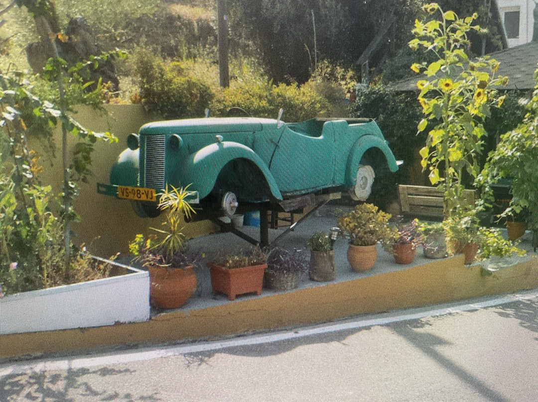 Tria Adelphia Travel | Private Transfers & Tours-Arillas Magouladon必去景点