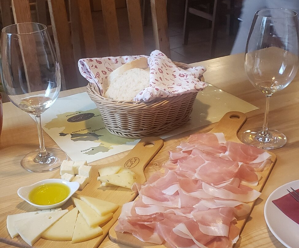 Vinoteka Sodcek-Radovljica必去景点