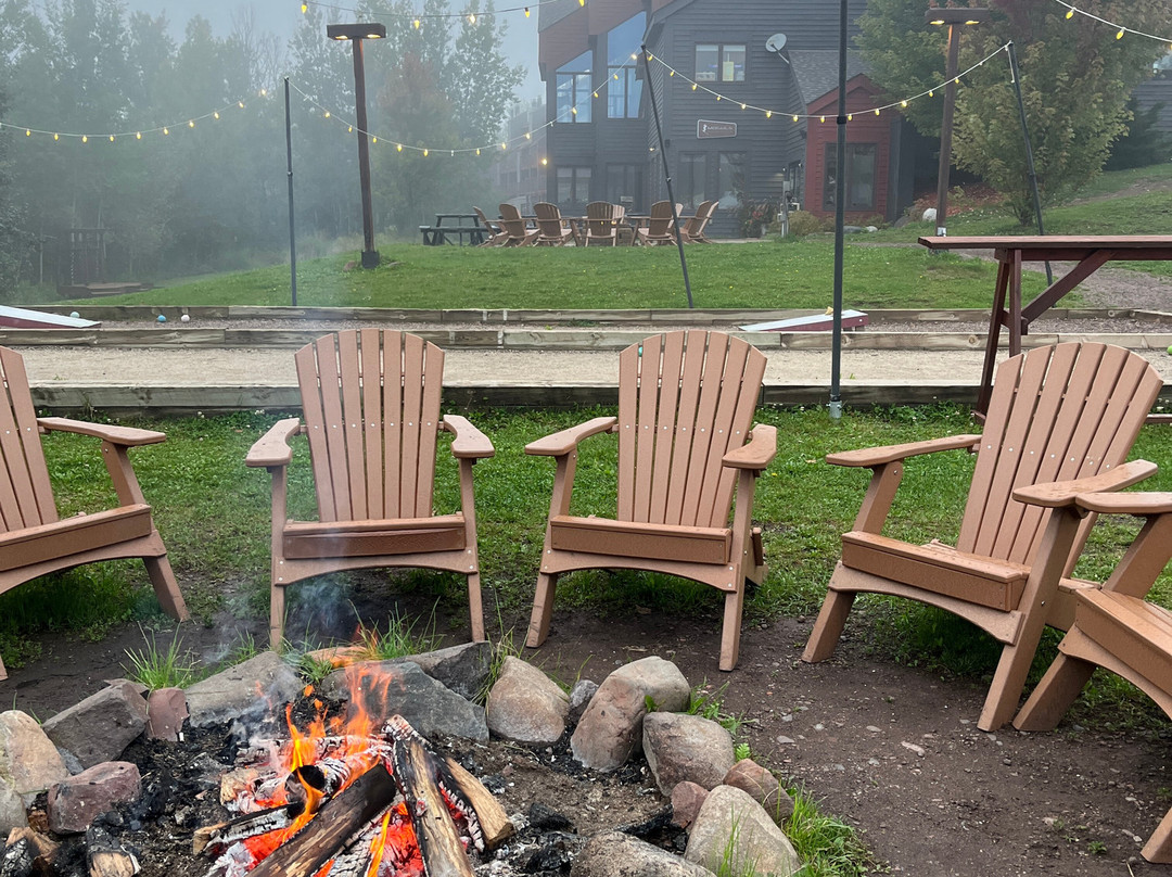 Caribou Highlands Lodge主图