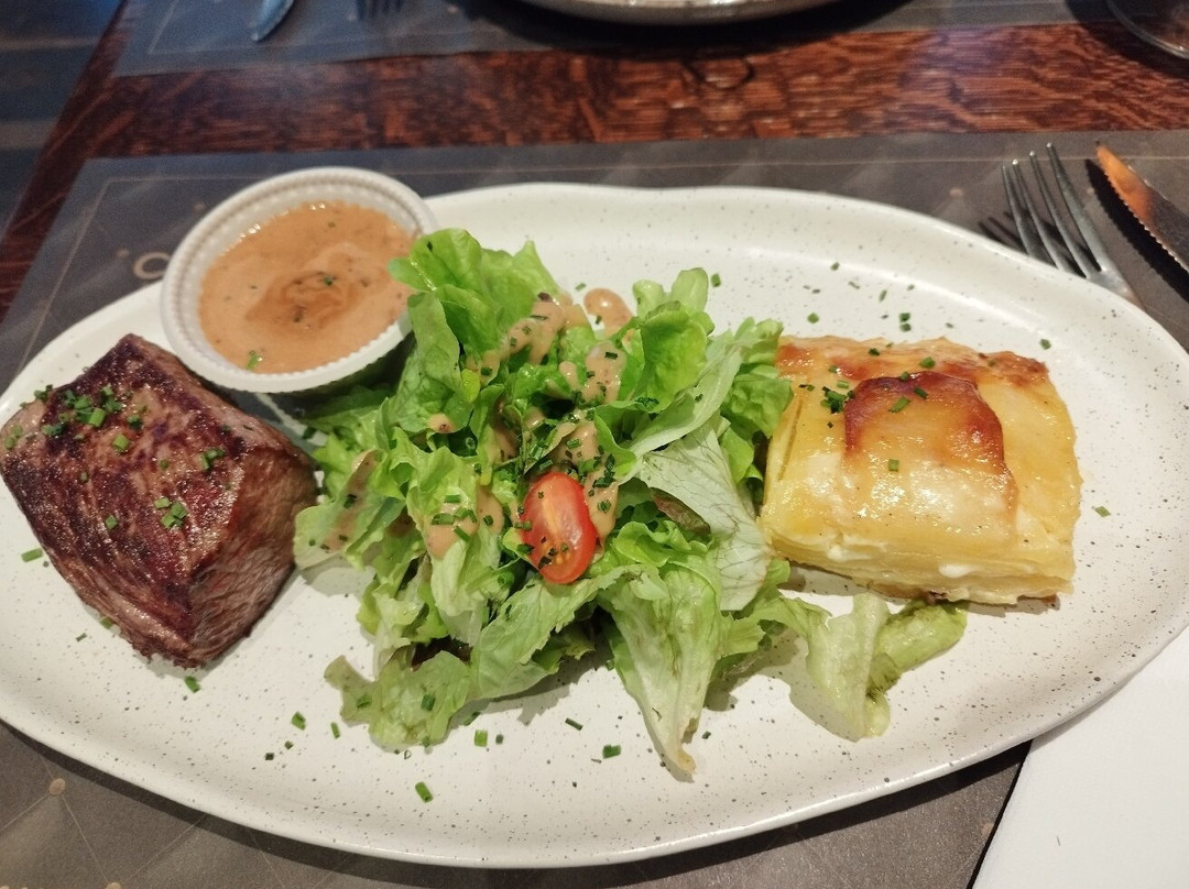 Chester Pub L'isle Adam