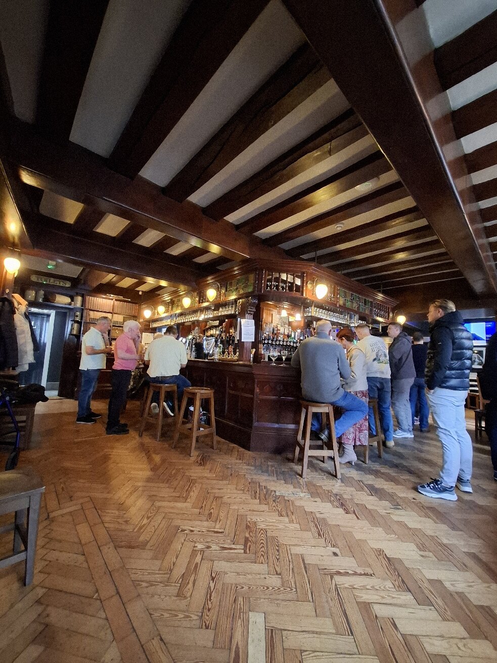 The Nags Head-官方