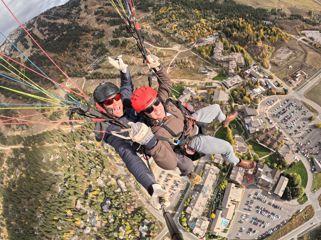 Jackson Hole Paragliding-提顿村必去景点