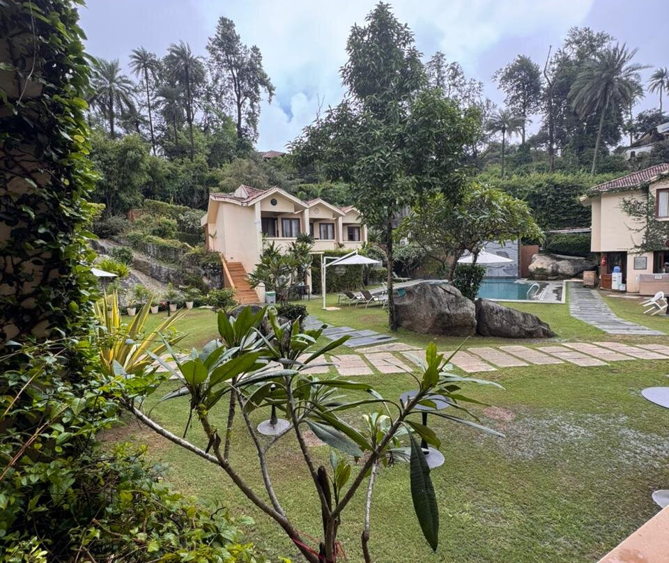 希尔通酒店主图