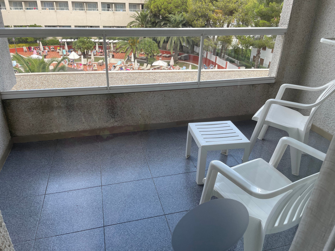 夏日公园酒店主图