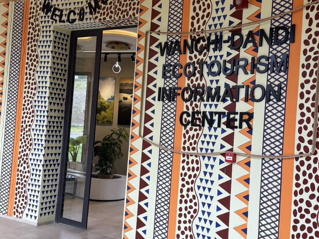 Wenchi Crater Lake & Hiking-Ambo必去景点