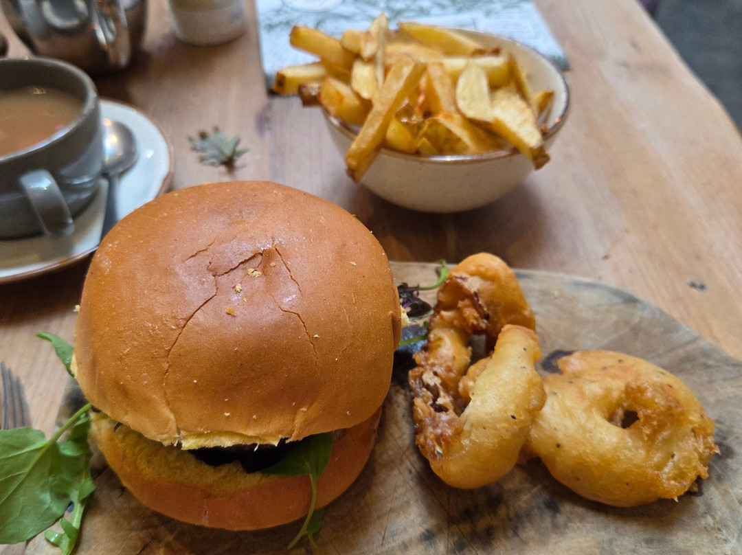 Farmer Copleys-庞蒂弗拉克特必去景点