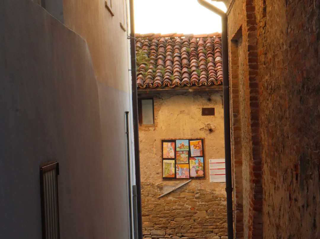 Percorso Murales-Montelupo Albese必去景点