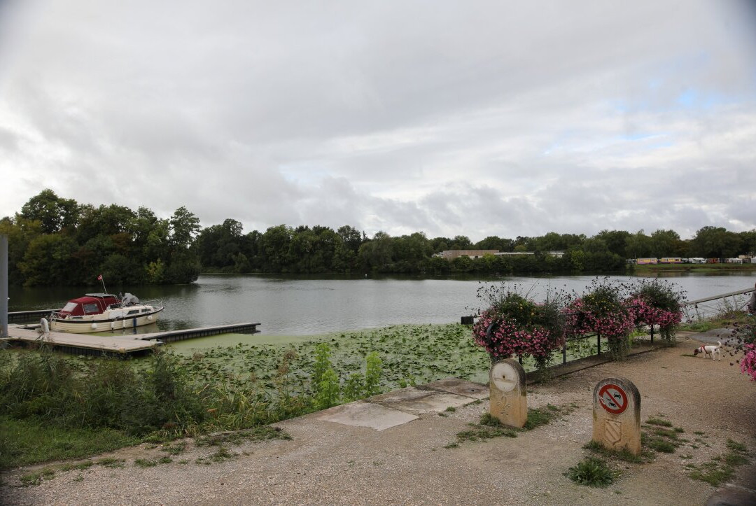Port de plaisance-Seurre必去景点