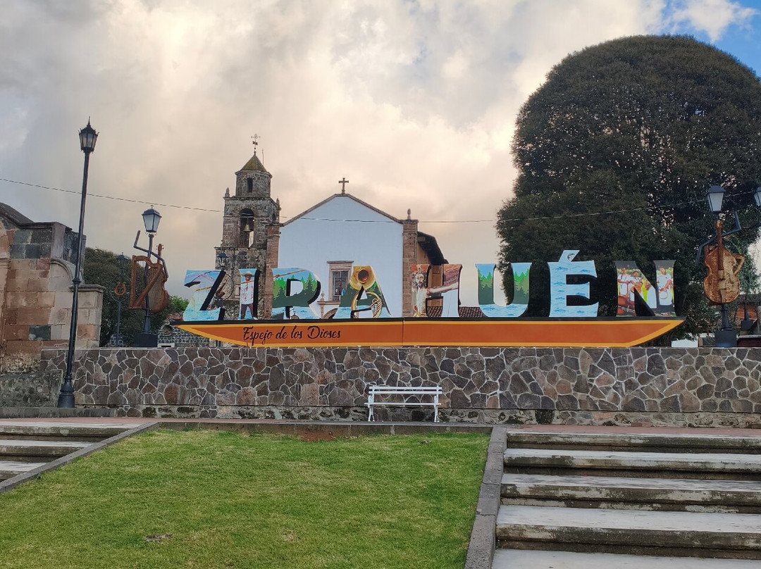 Lake Zirahuen-Santa Clara del Cobre必去景点