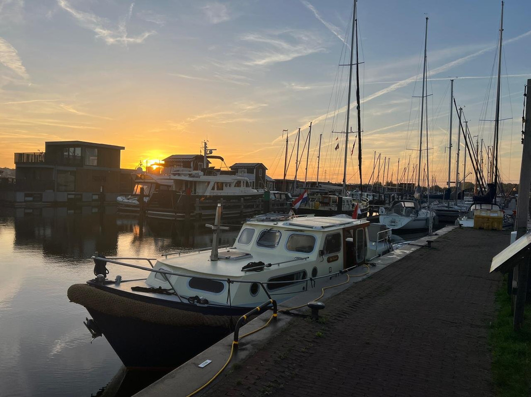 Willem Barentsz bootverhuur-Eemnes必去景点