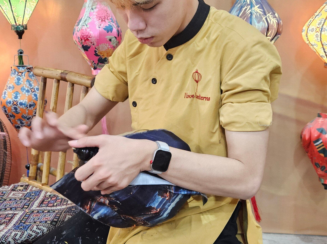 Đèn Lồng Hưng An-会安必去景点