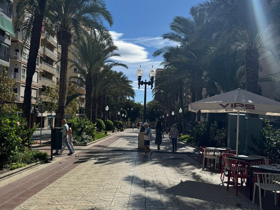 Plaza de Los Luceros-阿利坎特省必去景点