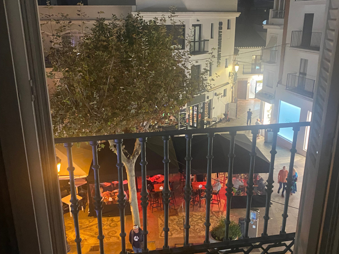 卡瓦纳广场酒店主图