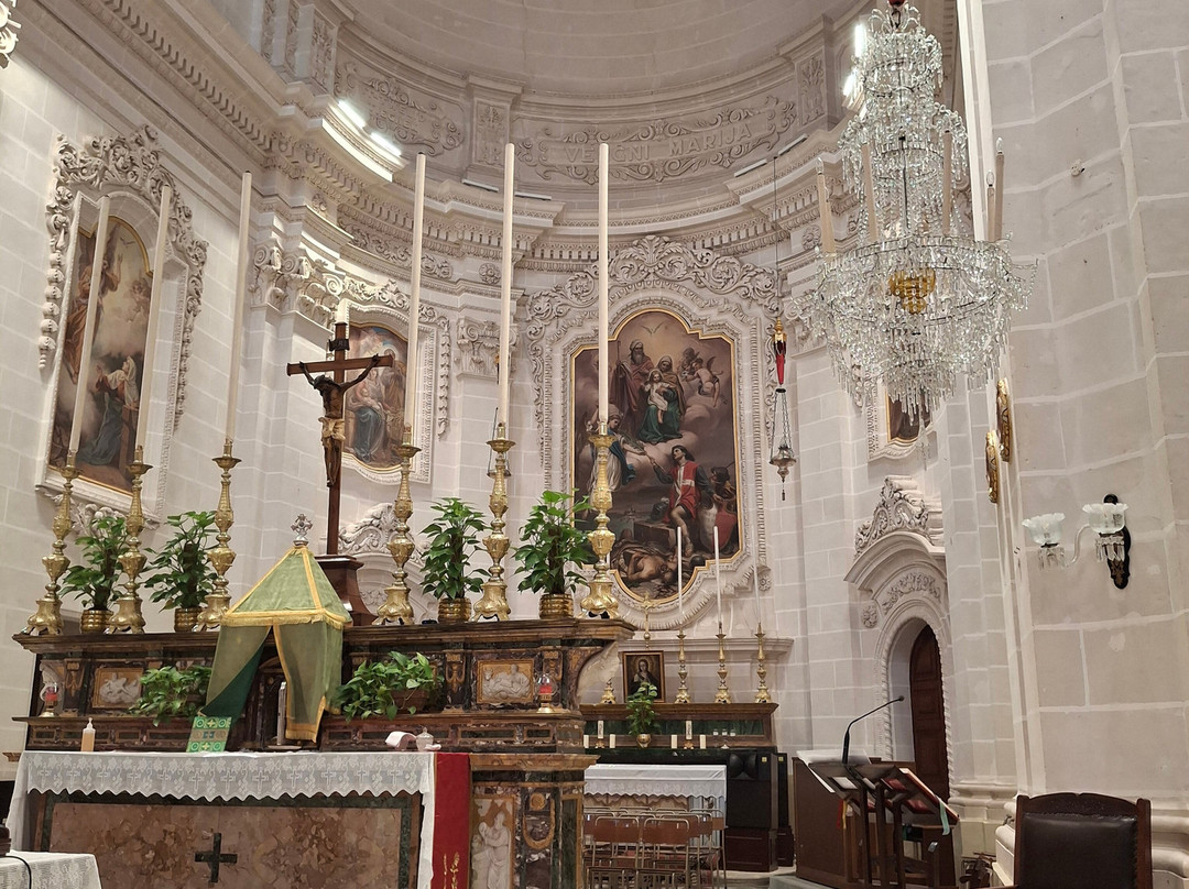 马里哈教区教堂-梅雷赫必去景点