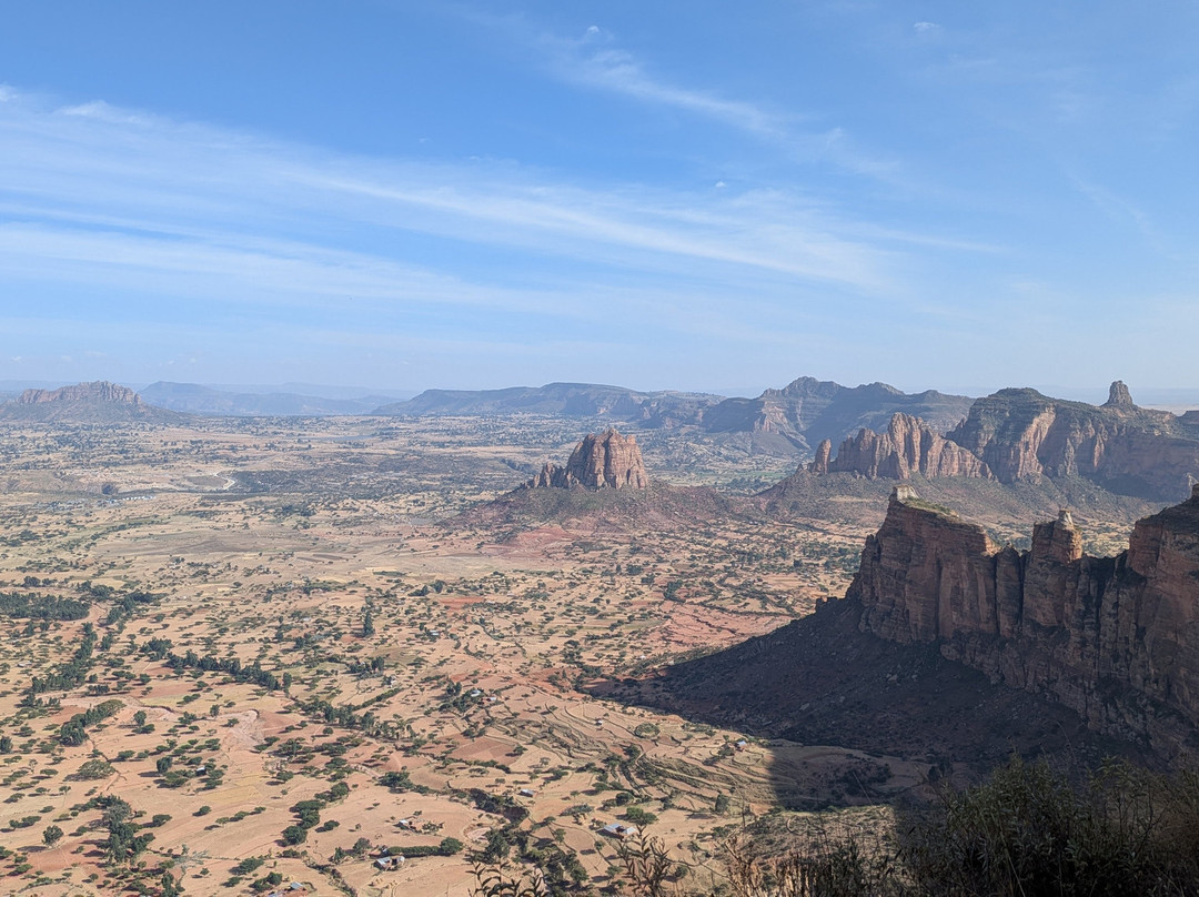 Arre Tours and Travel-默克莱必去景点