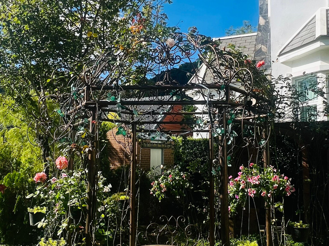 Hillsborough the English Country House主图