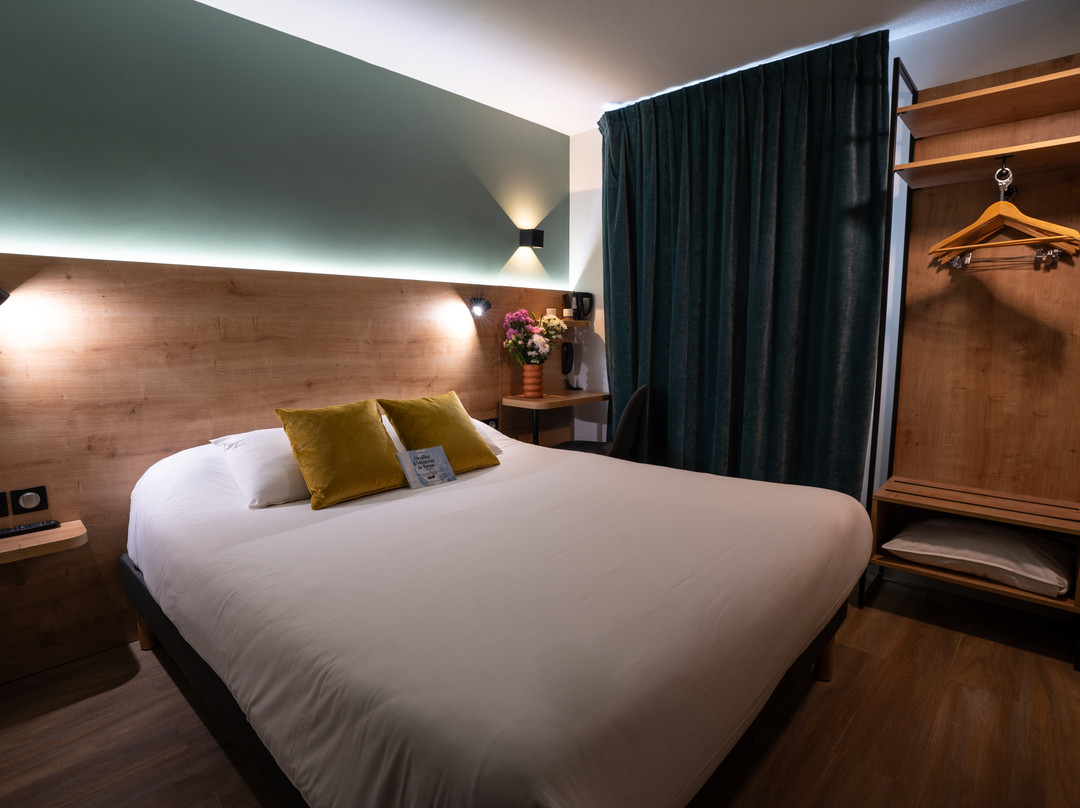 基里亚德蒙佩里尔苏德拉特酒店主图