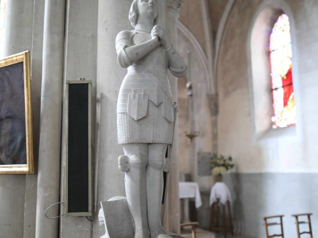 Eglise St Pierre De Luzy-Luzy必去景点