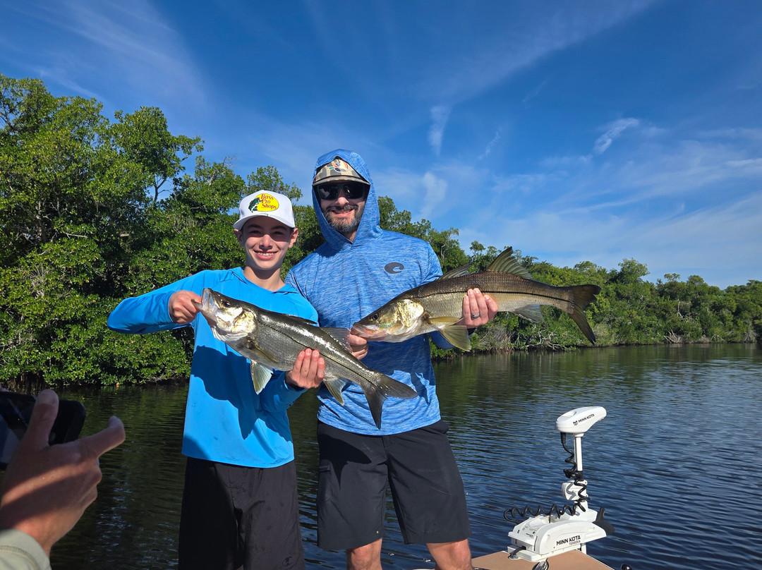 Pure Passion Fishing Charters-迈尔斯堡海滩必去景点