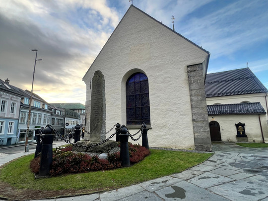 Domkirken (Bergen Cathedral)-卑尔根必去景点