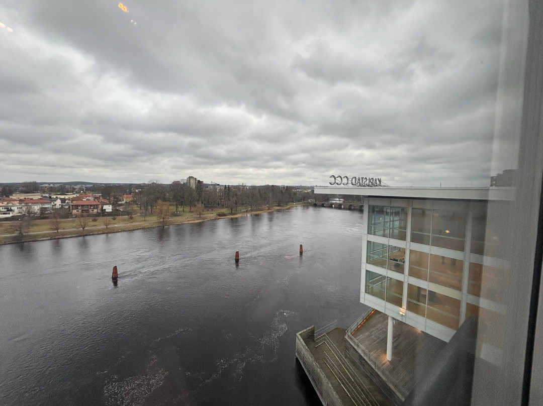 First Hotel River C主图