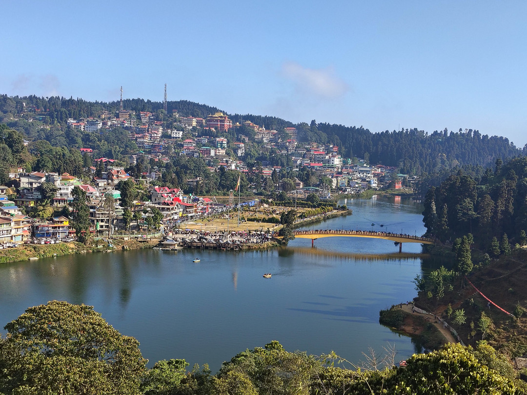 Mount Queens Hill Resort & Spa主图