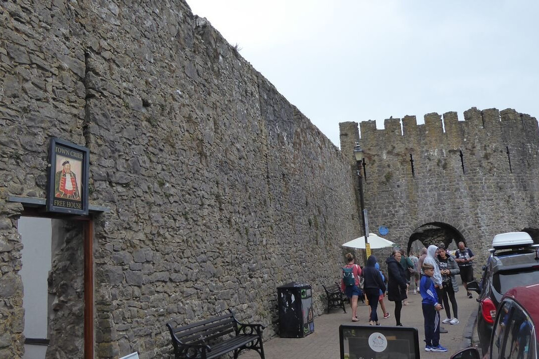 Tenby Town Walls-腾比必去景点