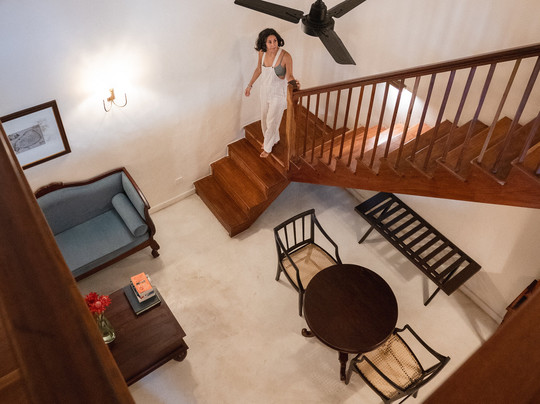 加勒堡酒店主图