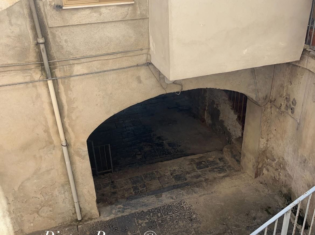 Palazzo Giunti-Strongoli必去景点