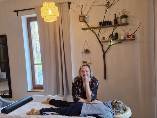 ASMR HEADSPA Uh.Brod-Uhersky Brod必去景点