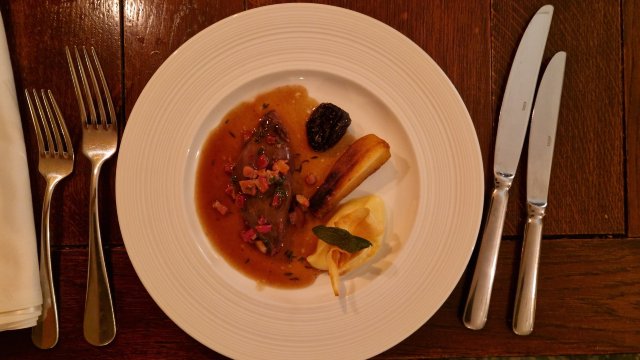 The Queens Arms-官方