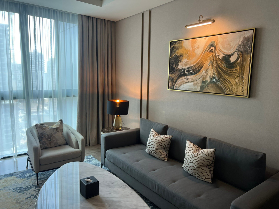 拉姆拉费尔蒙服务公寓酒店主图