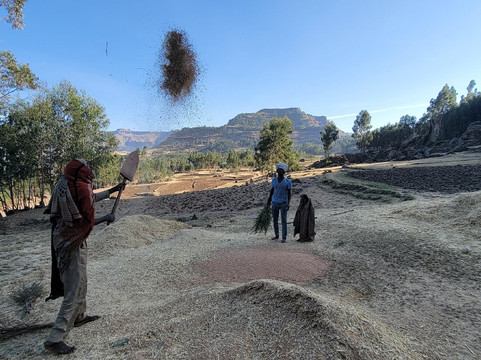 Rotate Ethiopia Tours And Addis Ababa city Tours Guide-亚的斯亚贝巴必去景点