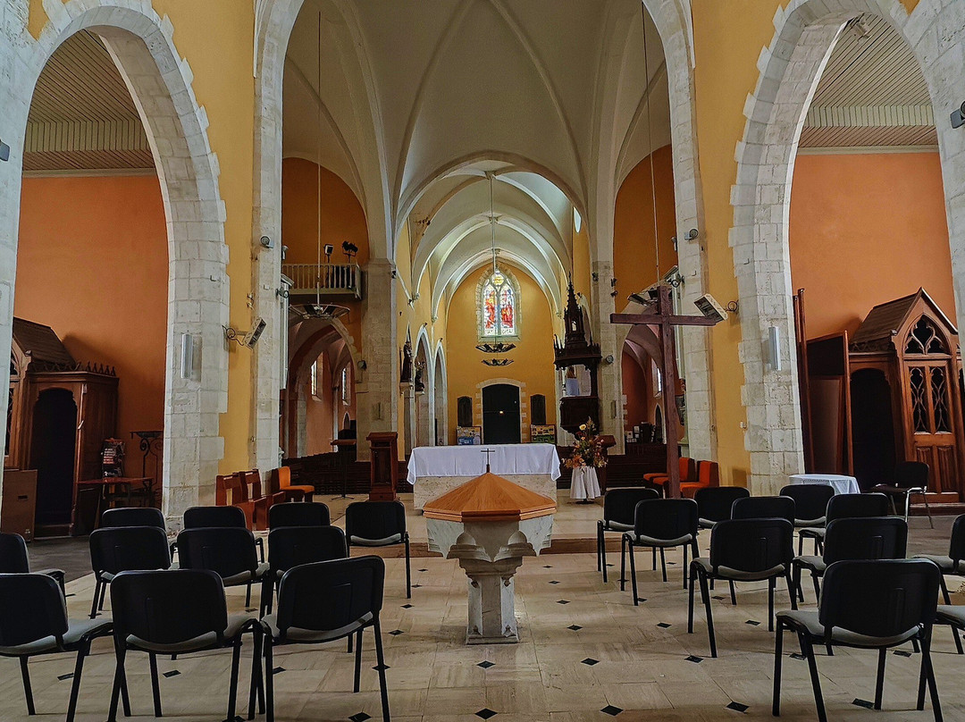 Eglise Saint Hilaire-Saint-Hilaire-de-Riez必去景点