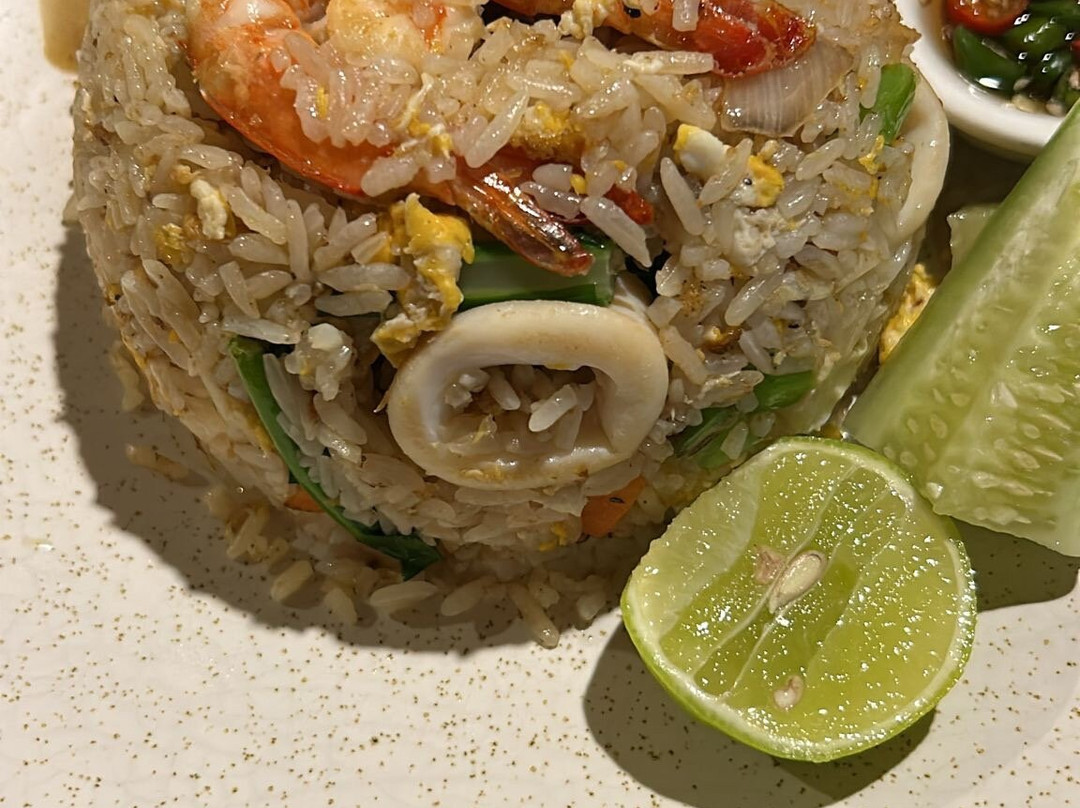 鲜花别墅酒店主图