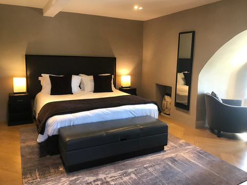 罗奇城堡酒店主图